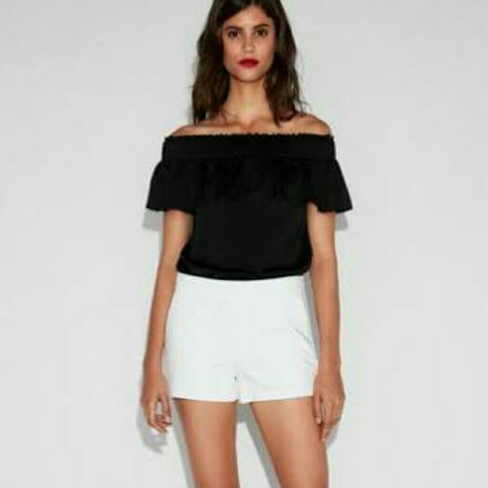 NWT Express mid rise shorts